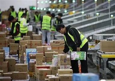 今年中国快递业务量已突破400亿件,预计今年的快递业务量能超过多少?